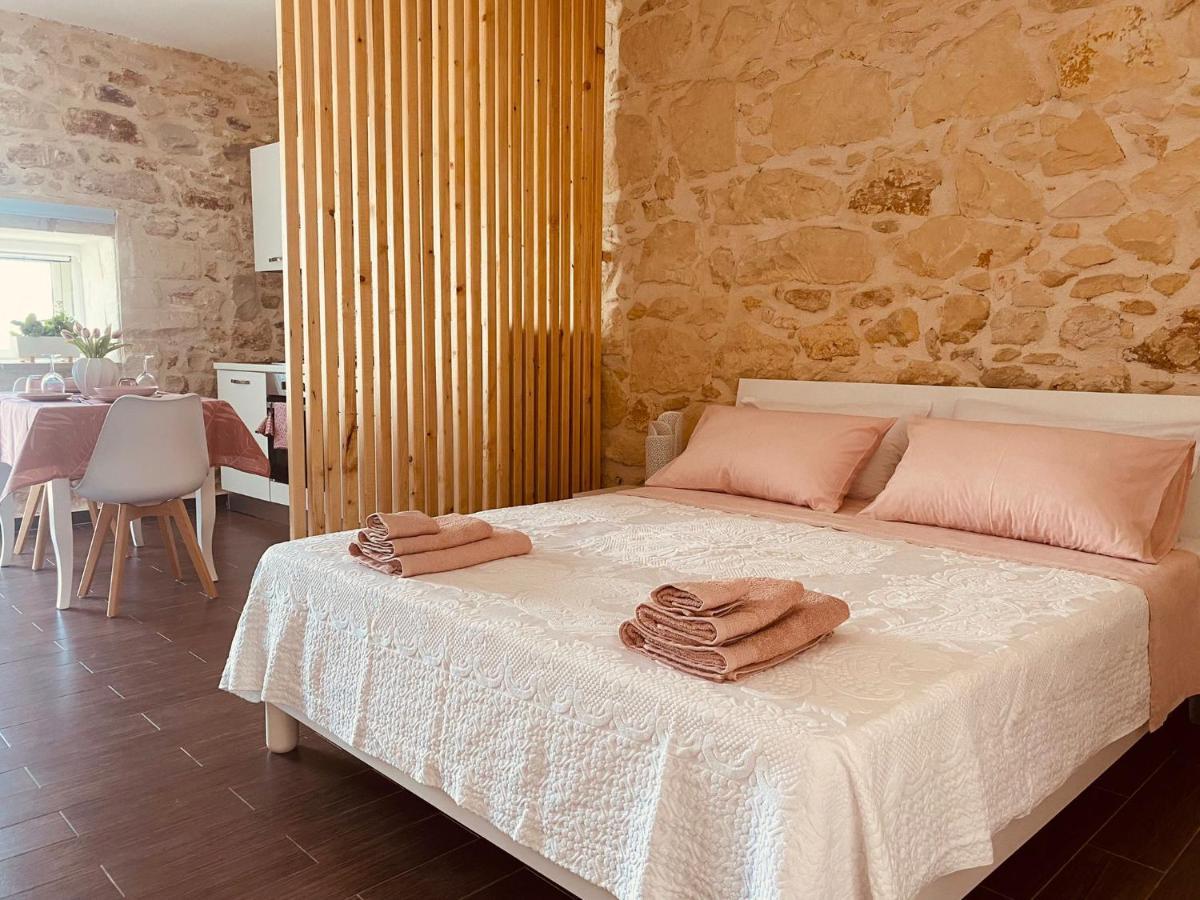 Mary Home Sicily Deluxe Ragusa Buitenkant foto